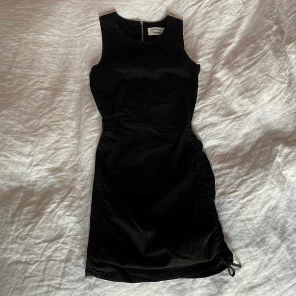 Reformation Gigi dress - Picture 2 of 3